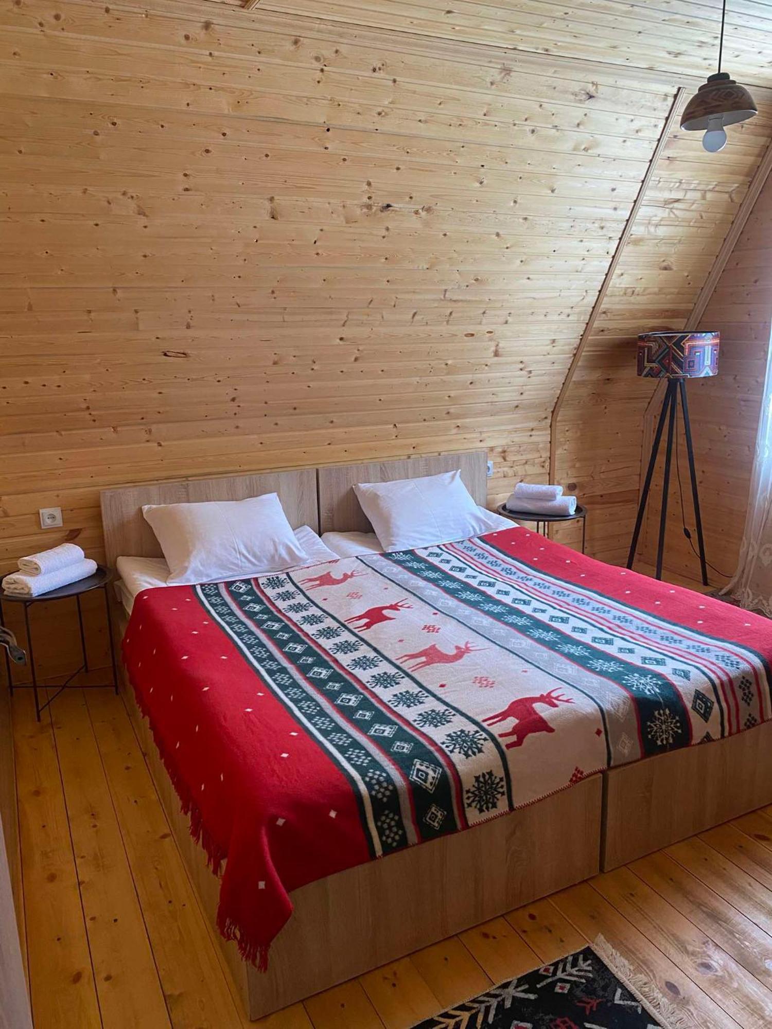 Cottage Mida Μέστια Εξωτερικό φωτογραφία