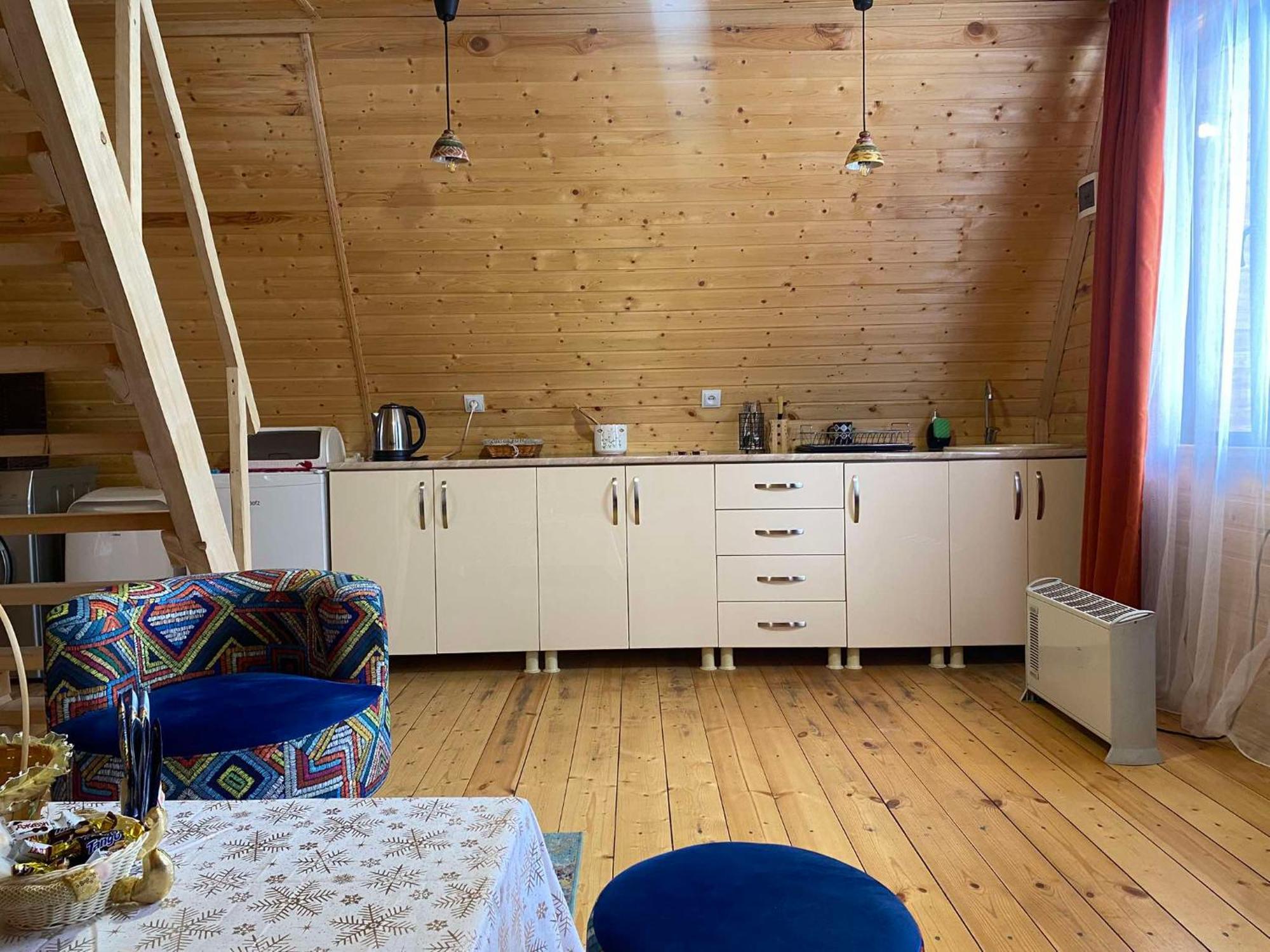 Cottage Mida Μέστια Εξωτερικό φωτογραφία
